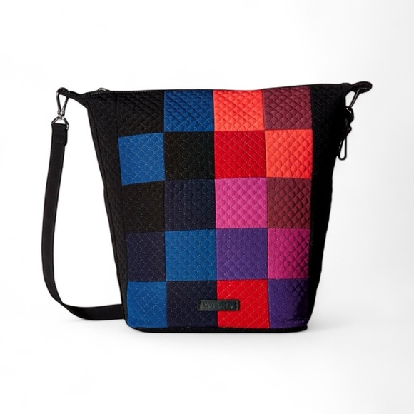 VERA BRADLEY RETIRED Carson Winter Patchwork Interchangeable Strap Hobo Bag - Picture 4 of 5